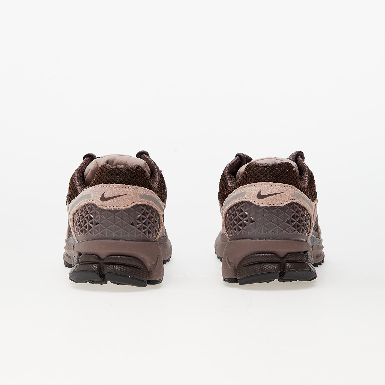 Dámské tenisky a boty Nike W Vomero 5 Plum Eclipse/ Black-Pink Oxford-Earth