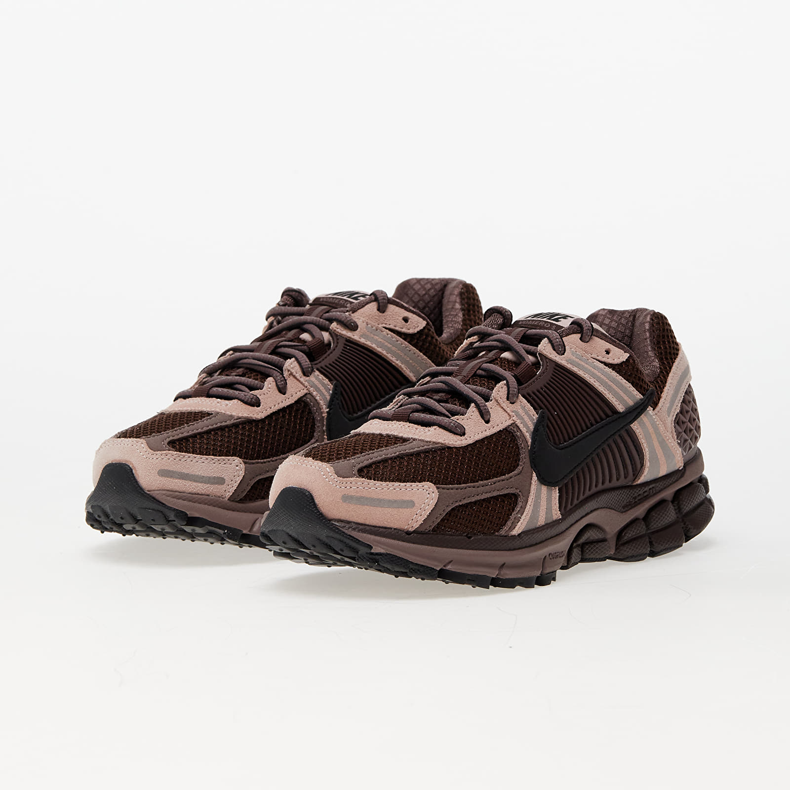 Dámské tenisky a boty Nike W Vomero 5 Plum Eclipse/ Black-Pink Oxford-Earth