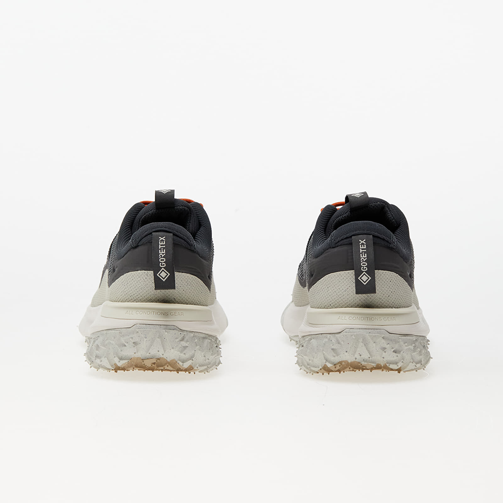 Pánské tenisky a boty Nike ACG Mountain Fly 2 Low GTX Dk Smoke Grey/ Khaki-Lt Orewood Brn