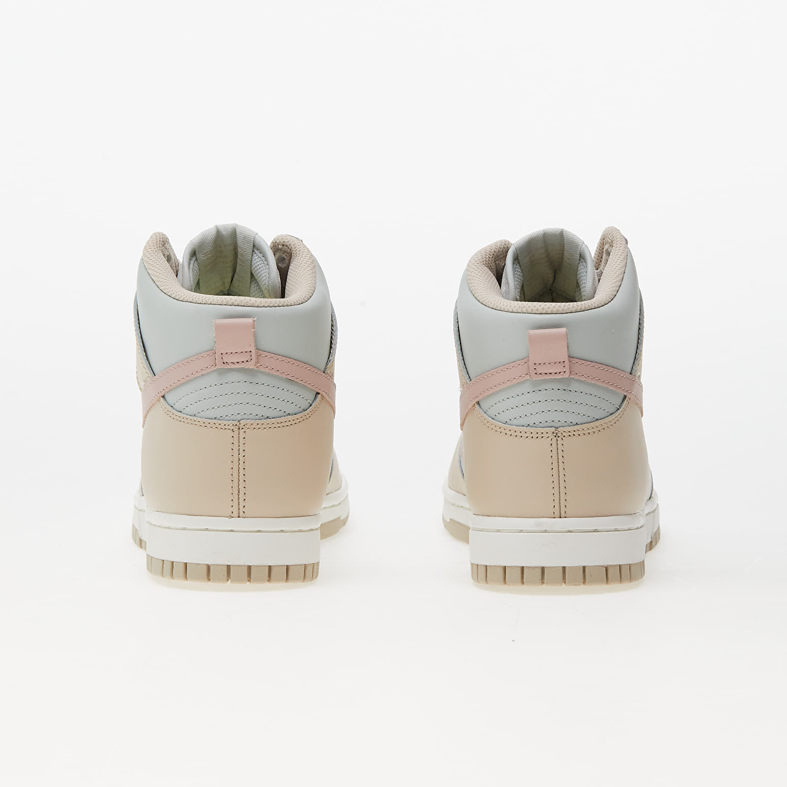 Sneakers og sko til kvinder Nike Dunk High Sanddrift/ Pink Oxford-Light Silver-Sail