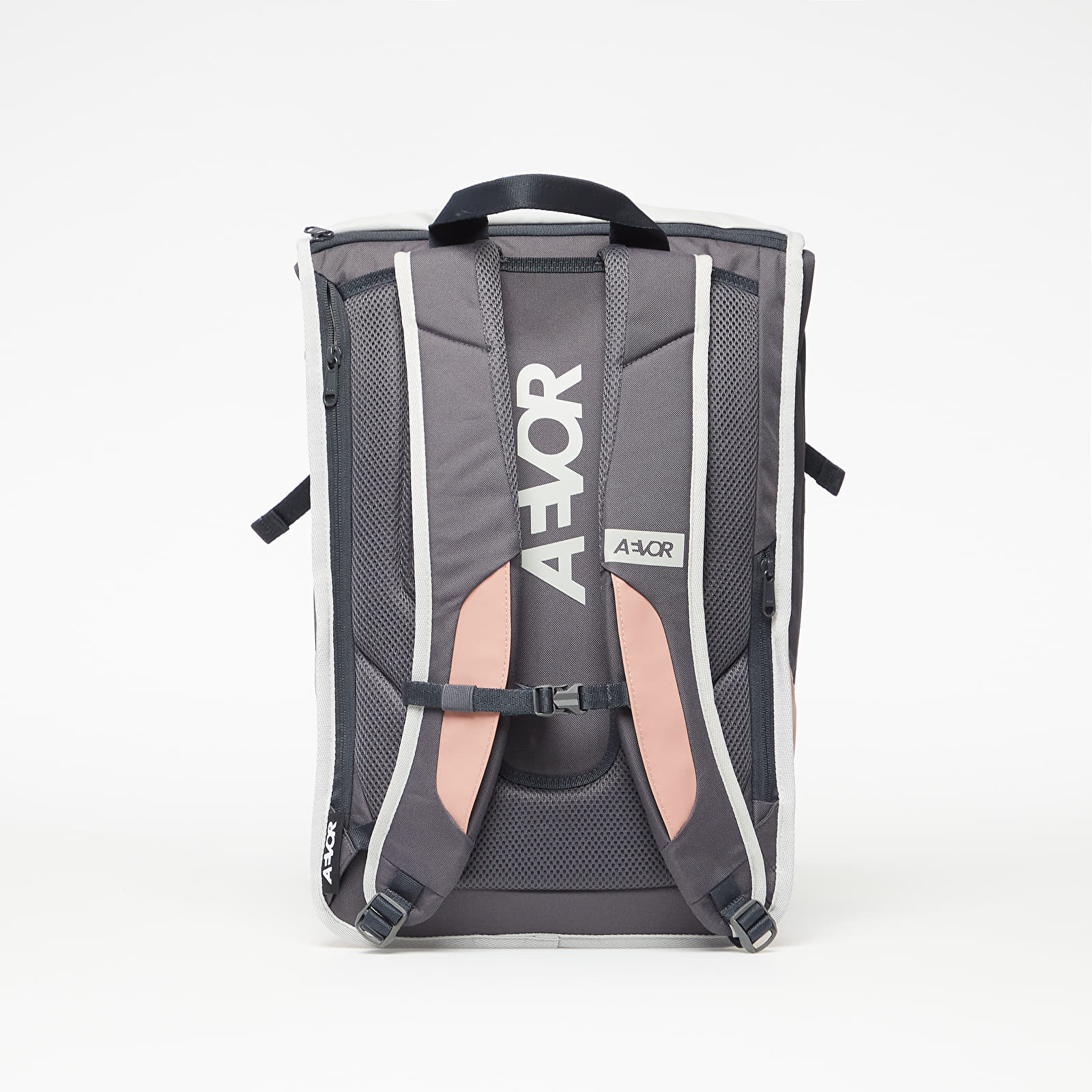 Batohy AEVOR Daypack Chilled Rose