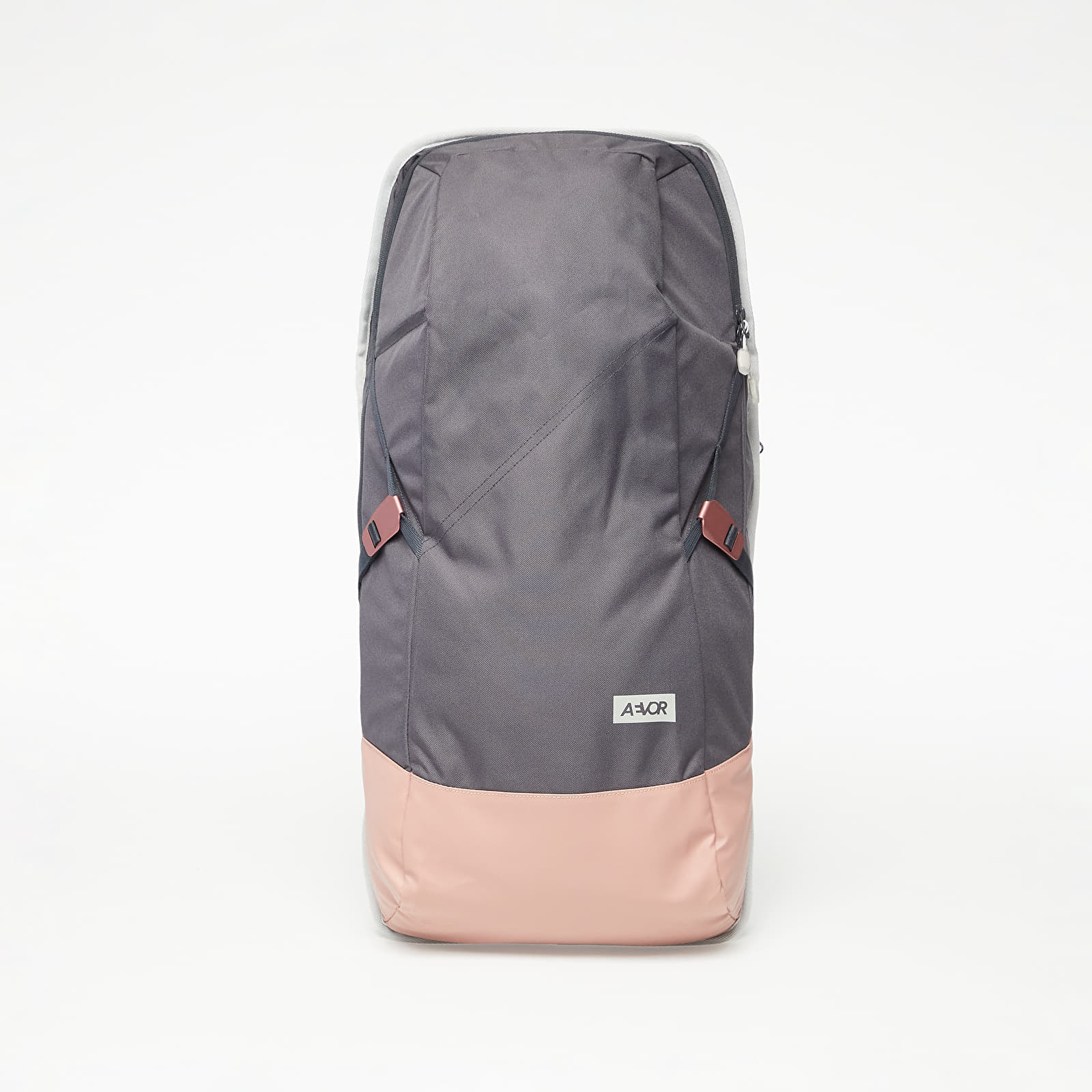 Batohy AEVOR Daypack Chilled Rose