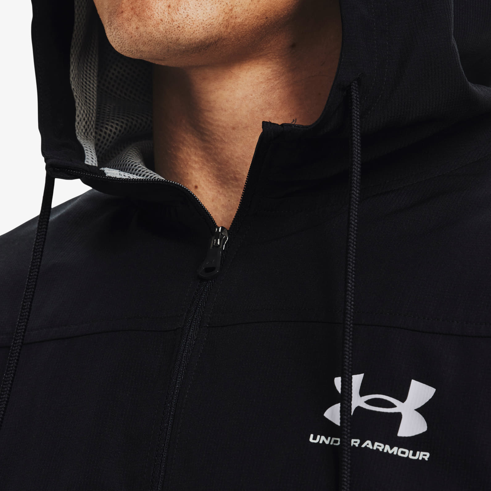 Ветровки Under Armour Sportstyle Windbreaker Black