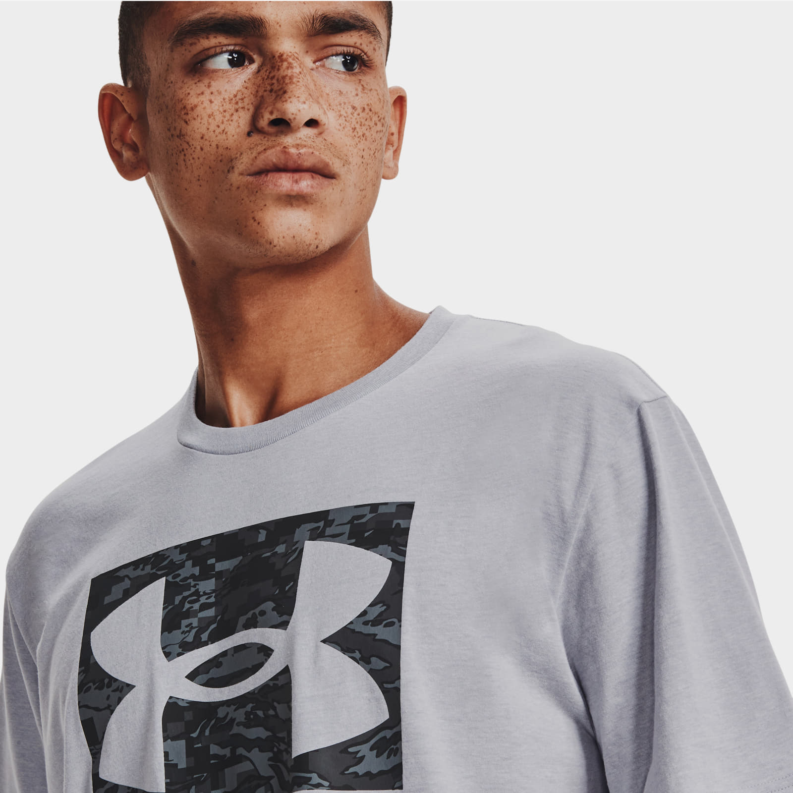 T-särgid Under Armour Abc Camo Boxed Logo Short Sleeve T-Shirt Gray
