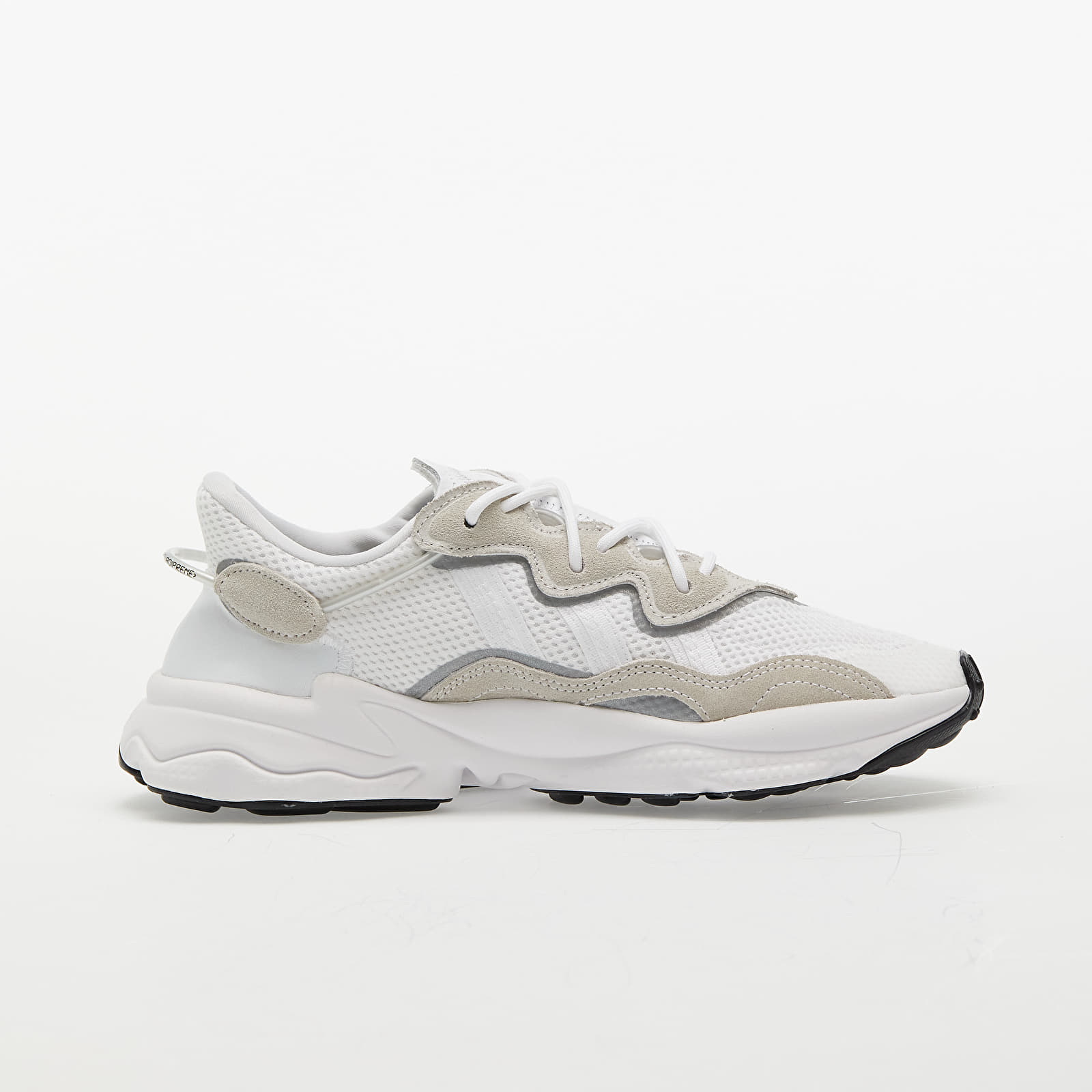 Ozweego junior best sale adidas