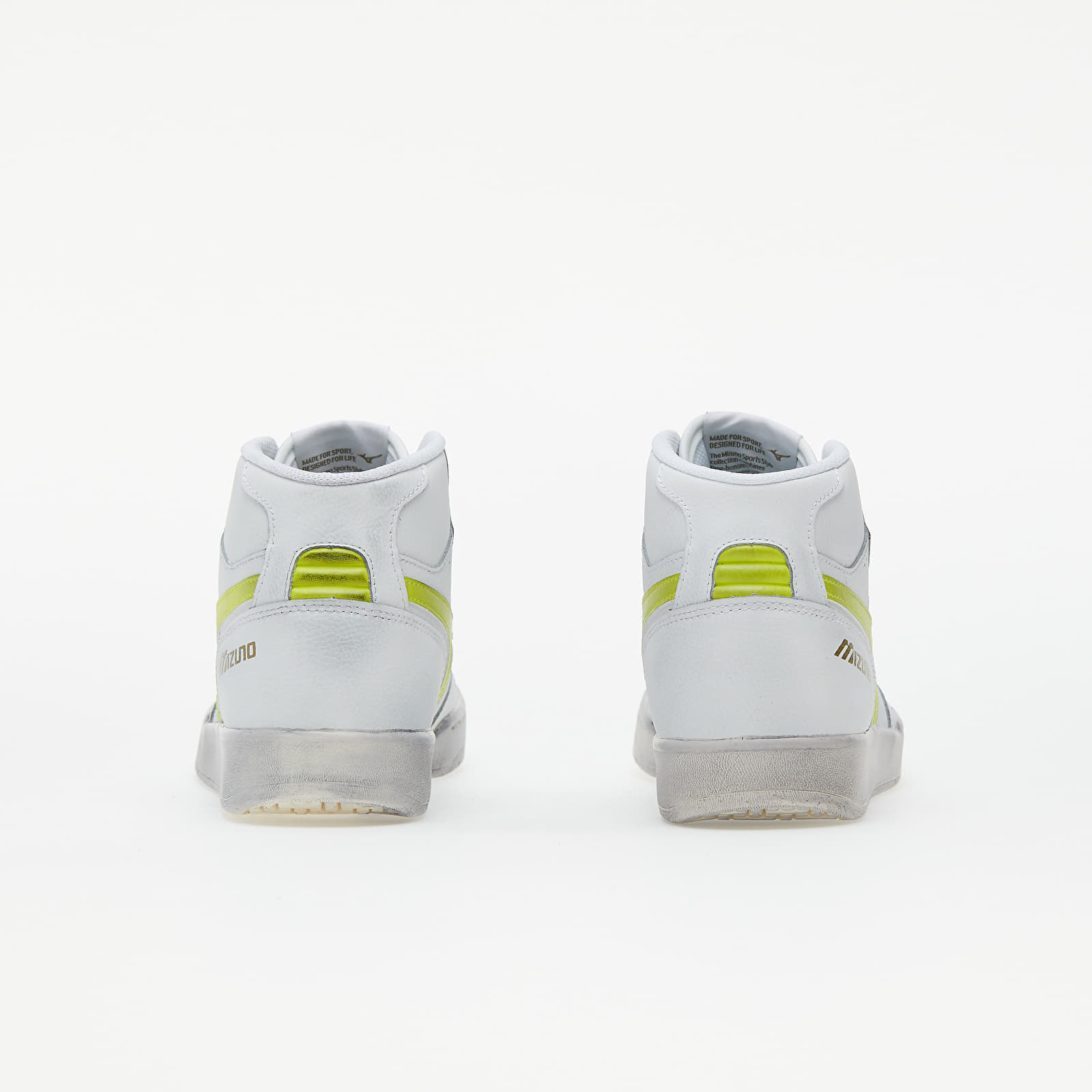 Men's sneakers and shoes Mizuno City Wind Mid White/ Bolt