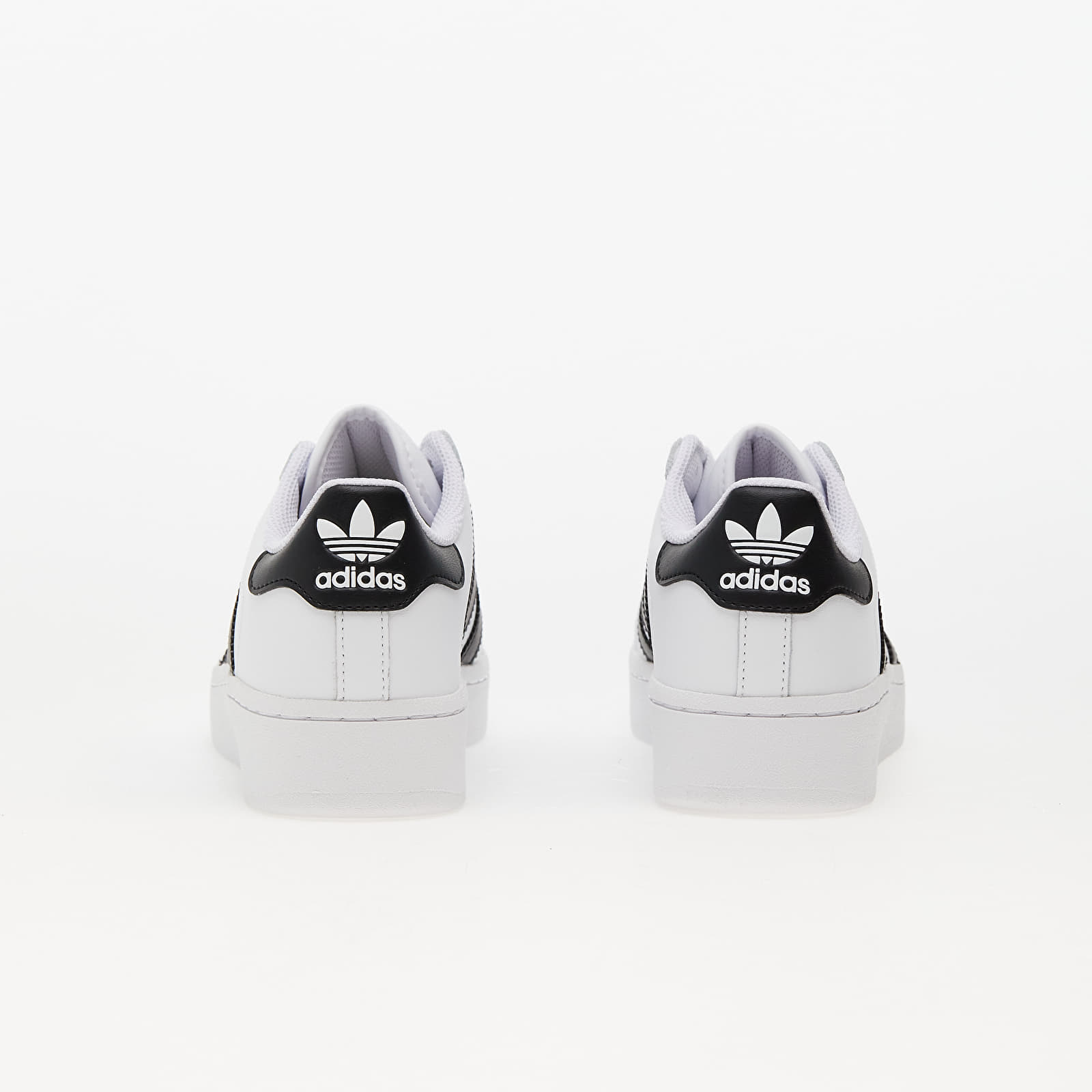 Sieviešu kedas un apavi adidas Superstar Xlg W Ftw White/ Core Black/ Ftw White
