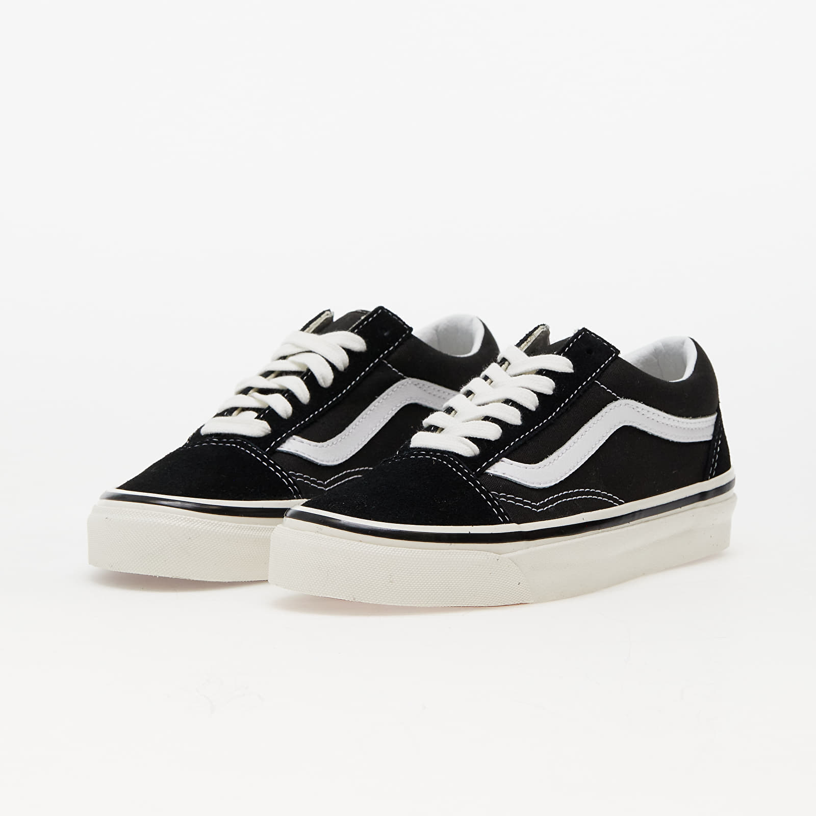 Încălțăminte și sneakerși pentru bărbați Vans Old Skool 36 DX Black/ Trwt