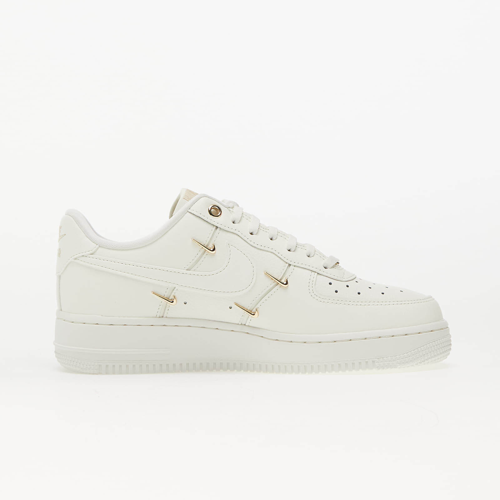 Women's sneakers and shoes Nike Wmns Air Force 1 '07 LX Sail/ Sail-Sail-Metallic Gold