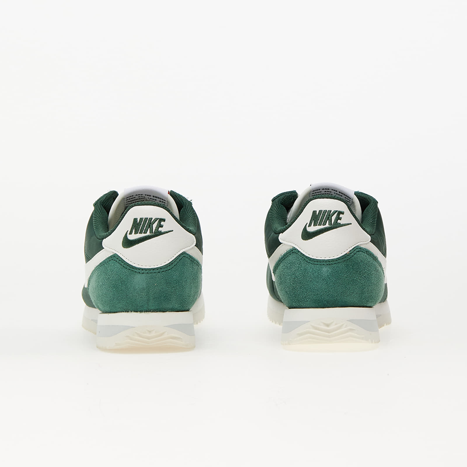 Женская обувь Nike Cortez Fir/ Sail-Sail-Light Silver