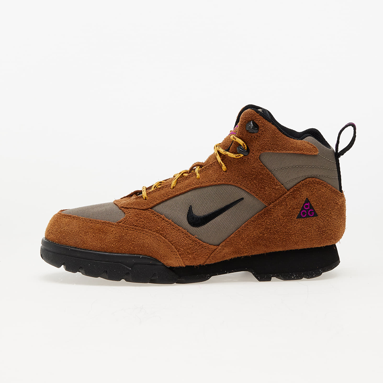 Zapatillas Hombre Nike ACG Torre Mid Wp Pecan/ Black-Olive Grey-Red Plum