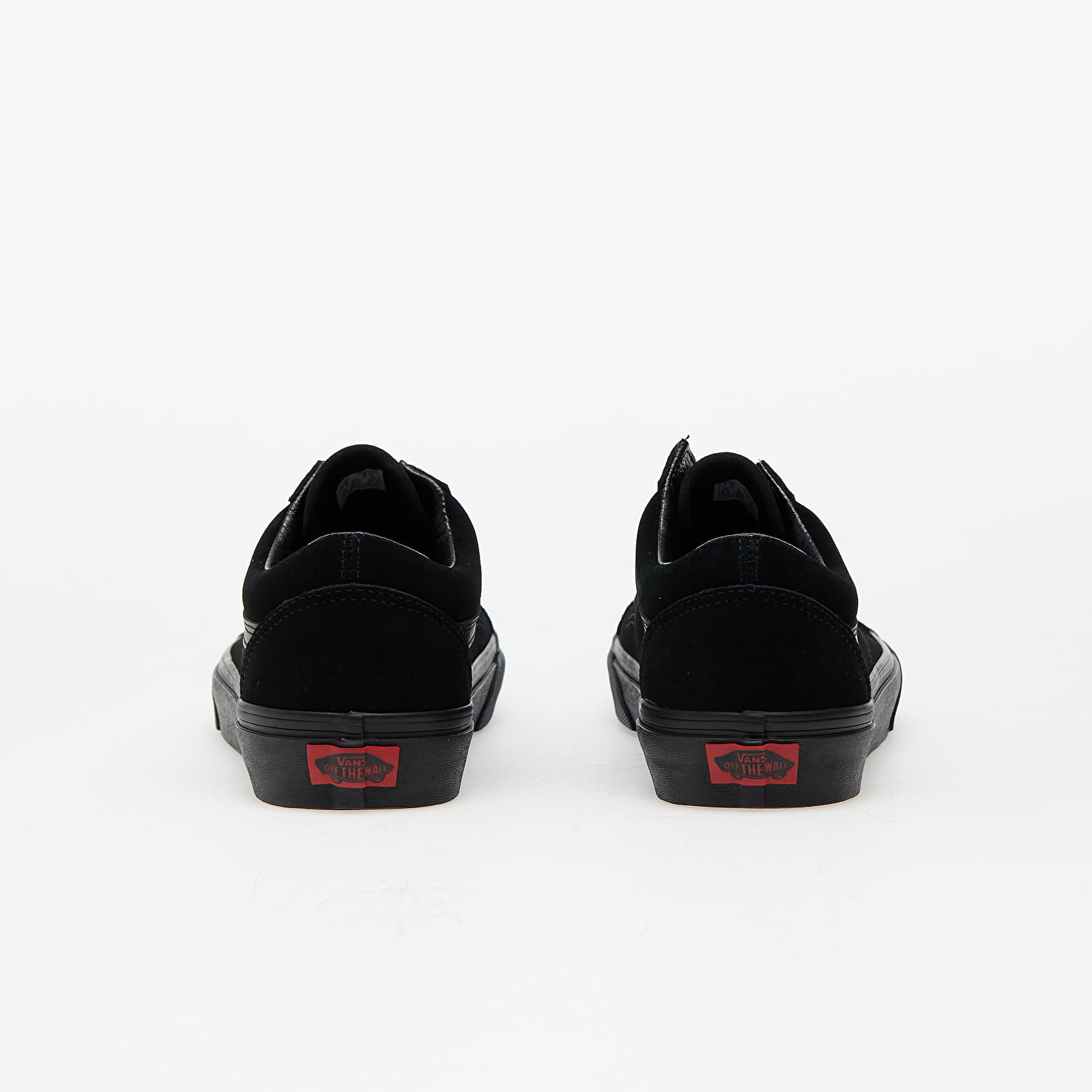Men s sneakers and shoes Vans Old Skool suede Black Black Black Queens
