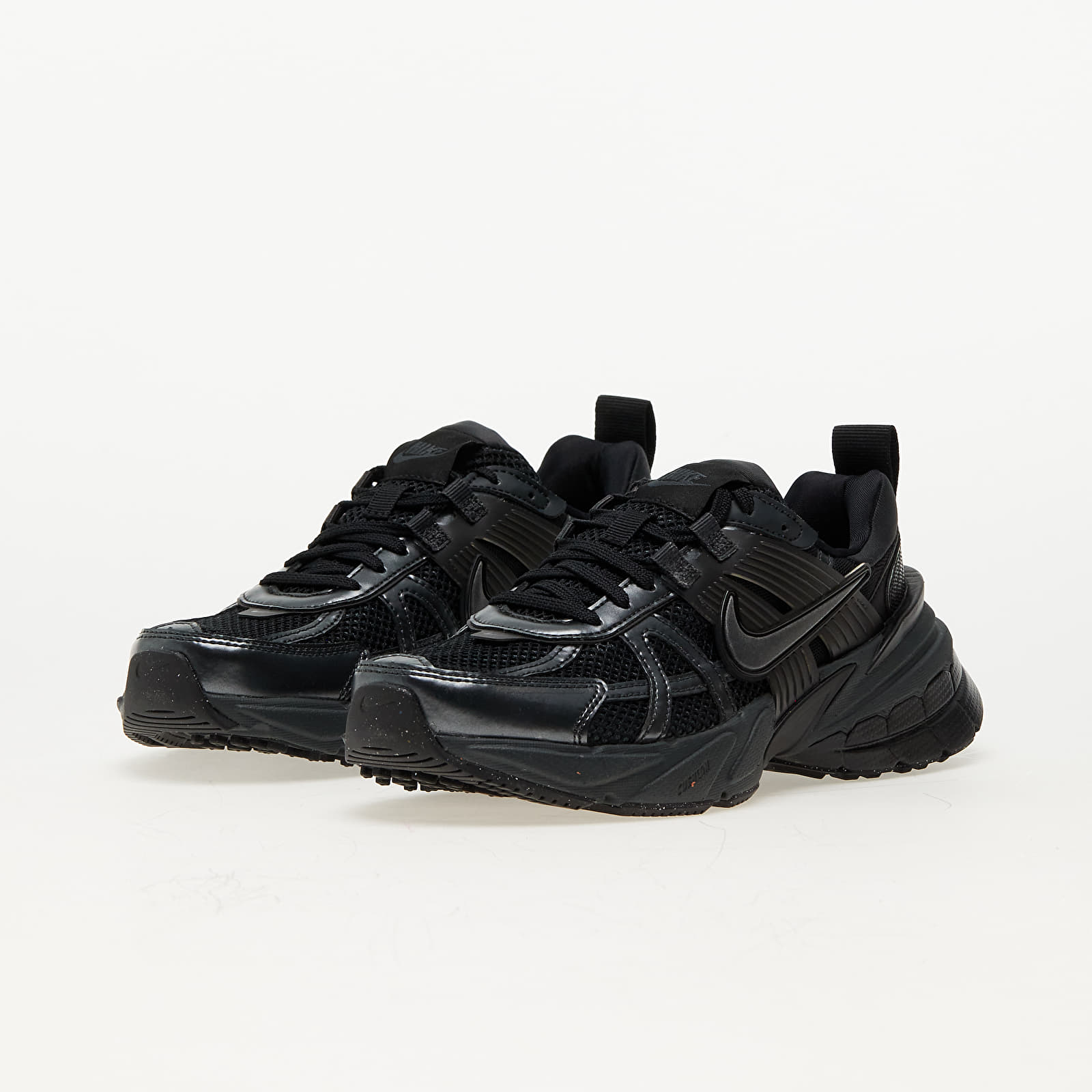 Chaussures et baskets femme Nike V2K Run Black/ Dk Smoke Grey-Anthracite