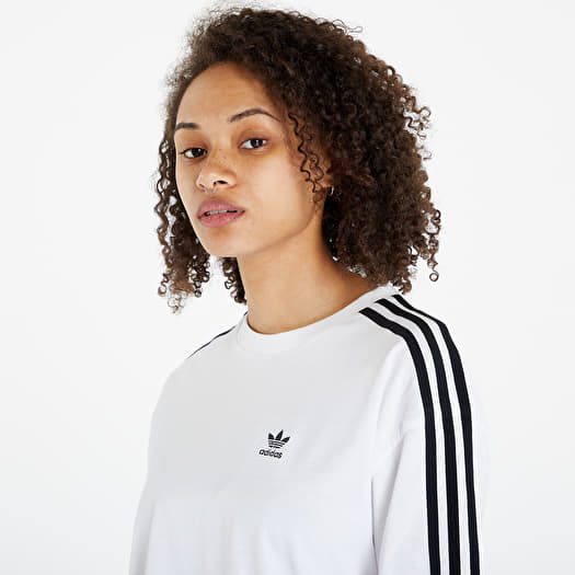 Adidas adicolor t shirt outlet