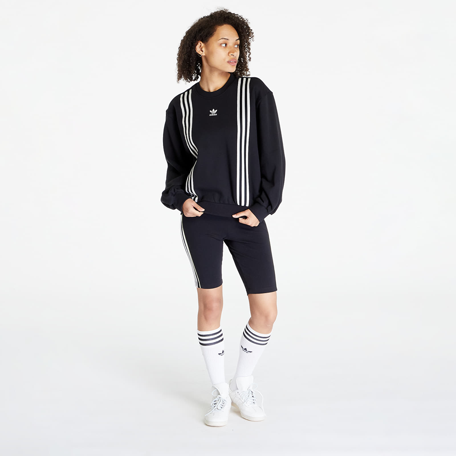 Hoodies and sweatshirts  adidas Adicolor 70's 3-Stripes Sweatshirt Black