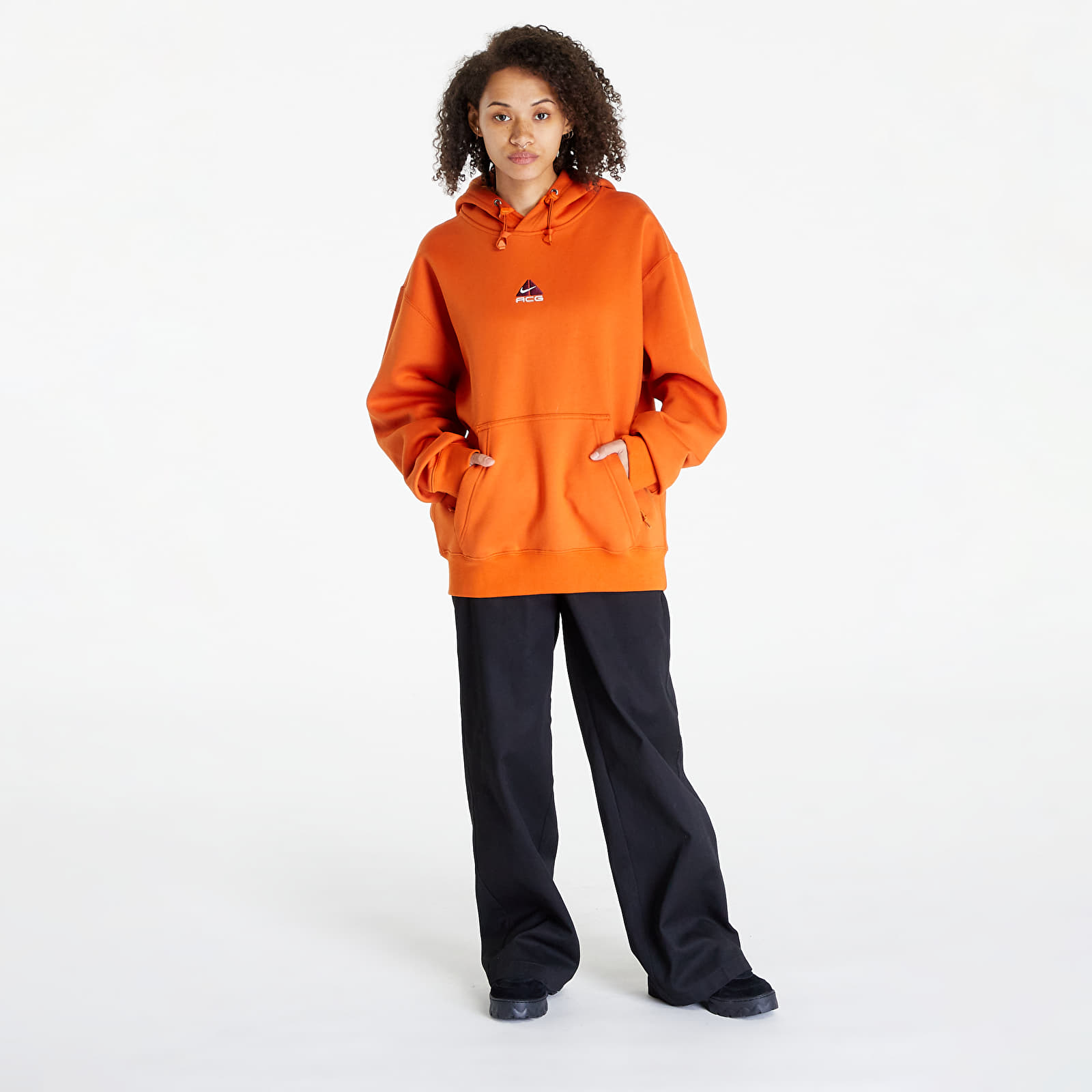 Sweatshirts Nike ACG Therma FIT Fleece Pullover Hoodie UNISEX Campfire Orange Summit White Queens