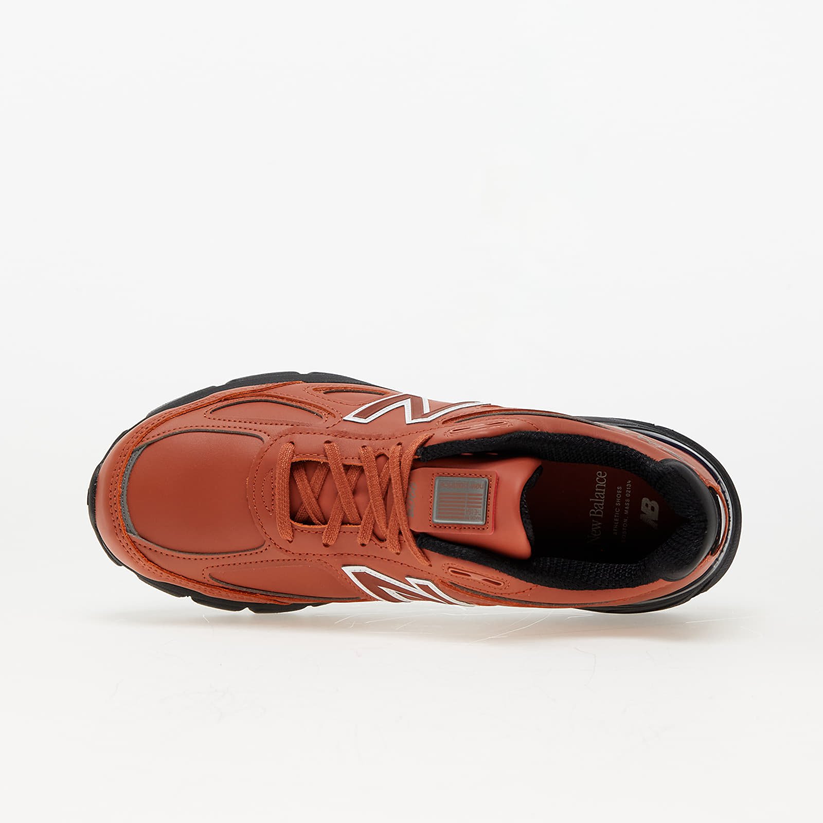 Turnschuhe und Schuhe für Männer New Balance x Teddy Santis 990 V4 Made in USA Mahogany/ Black