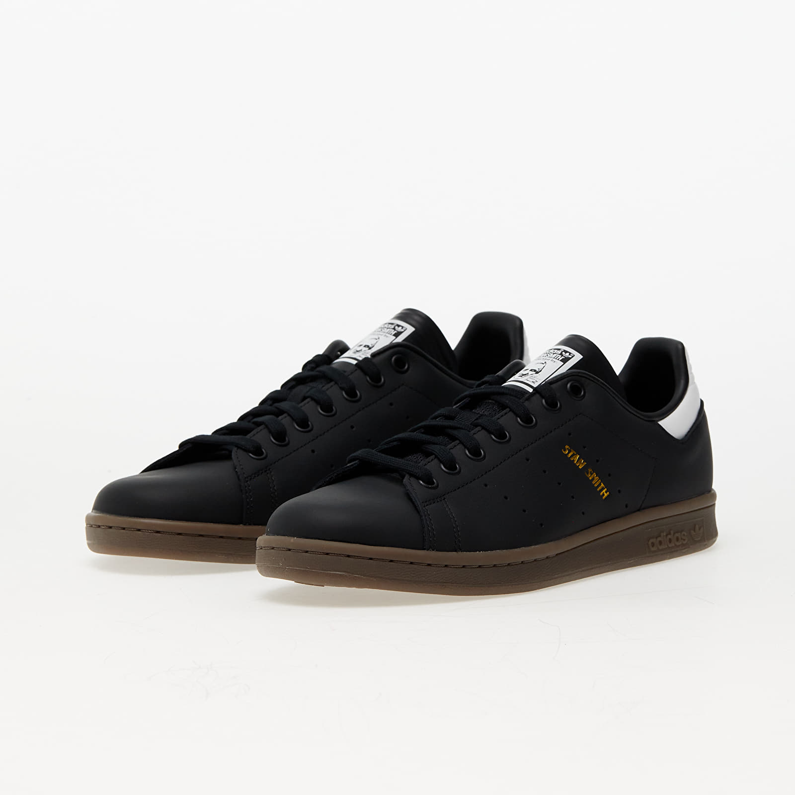 Adidas stan smith deals black gum