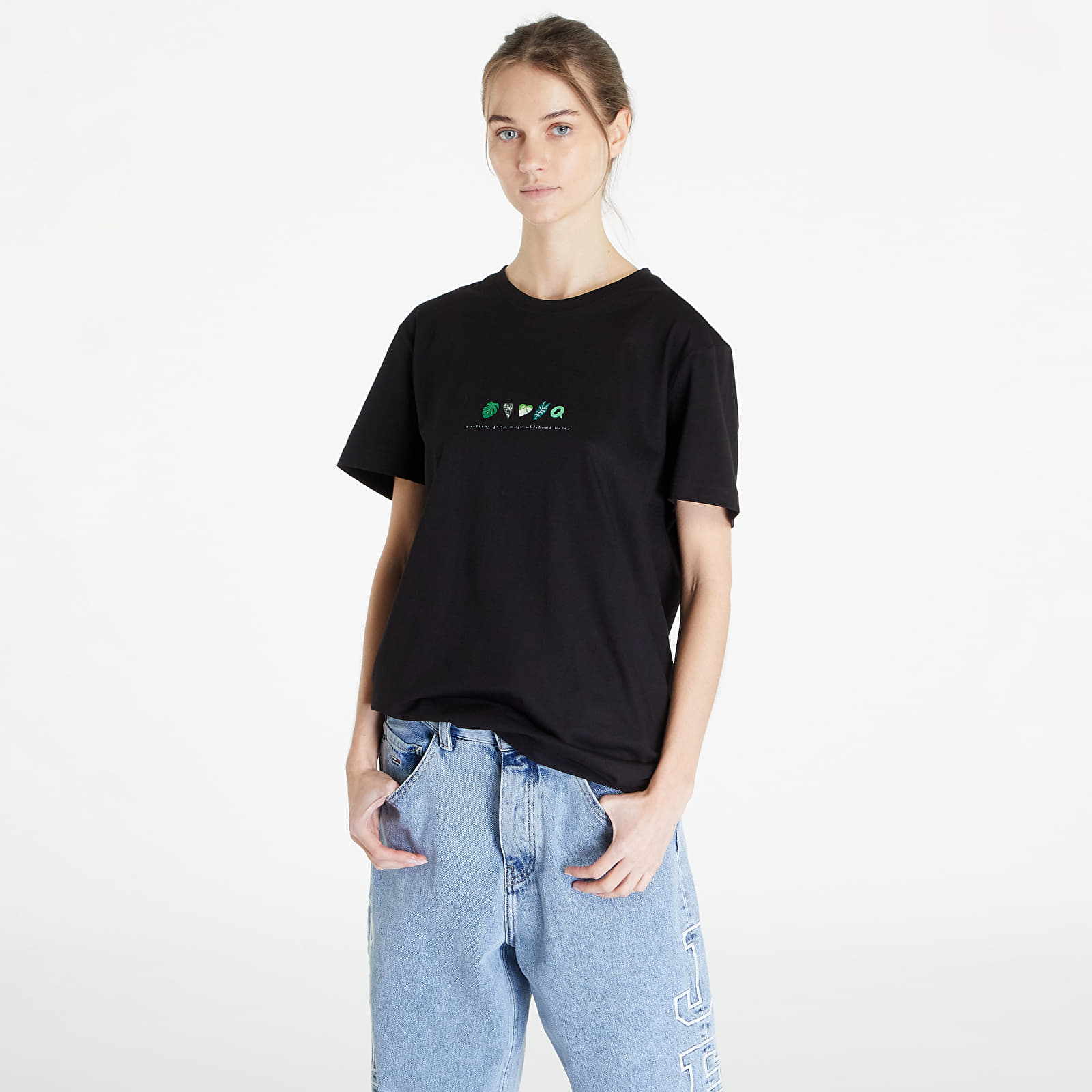 T-Shirts Queens Rostliny Jsou Moje Oblíbená Barva T-Shirt UNISEX Black