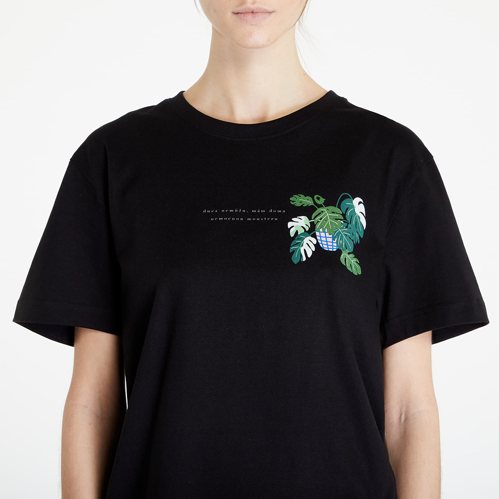 Majice Queens Mám Doma Nemocnou Monsteru T-Shirt UNISEX Black