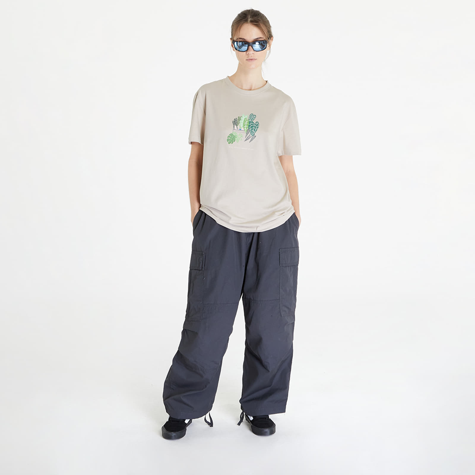 T-shirts Queens Moje Terapie, Akorát Dražší T-Shirt UNISEX Taupe