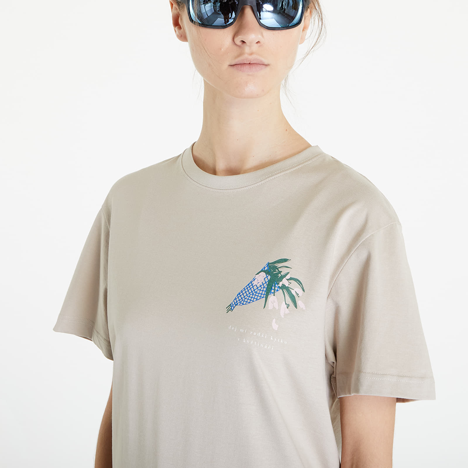 T-särgid Queens Dej Mi Radši Kytku V Květináči T-Shirt UNISEX Taupe