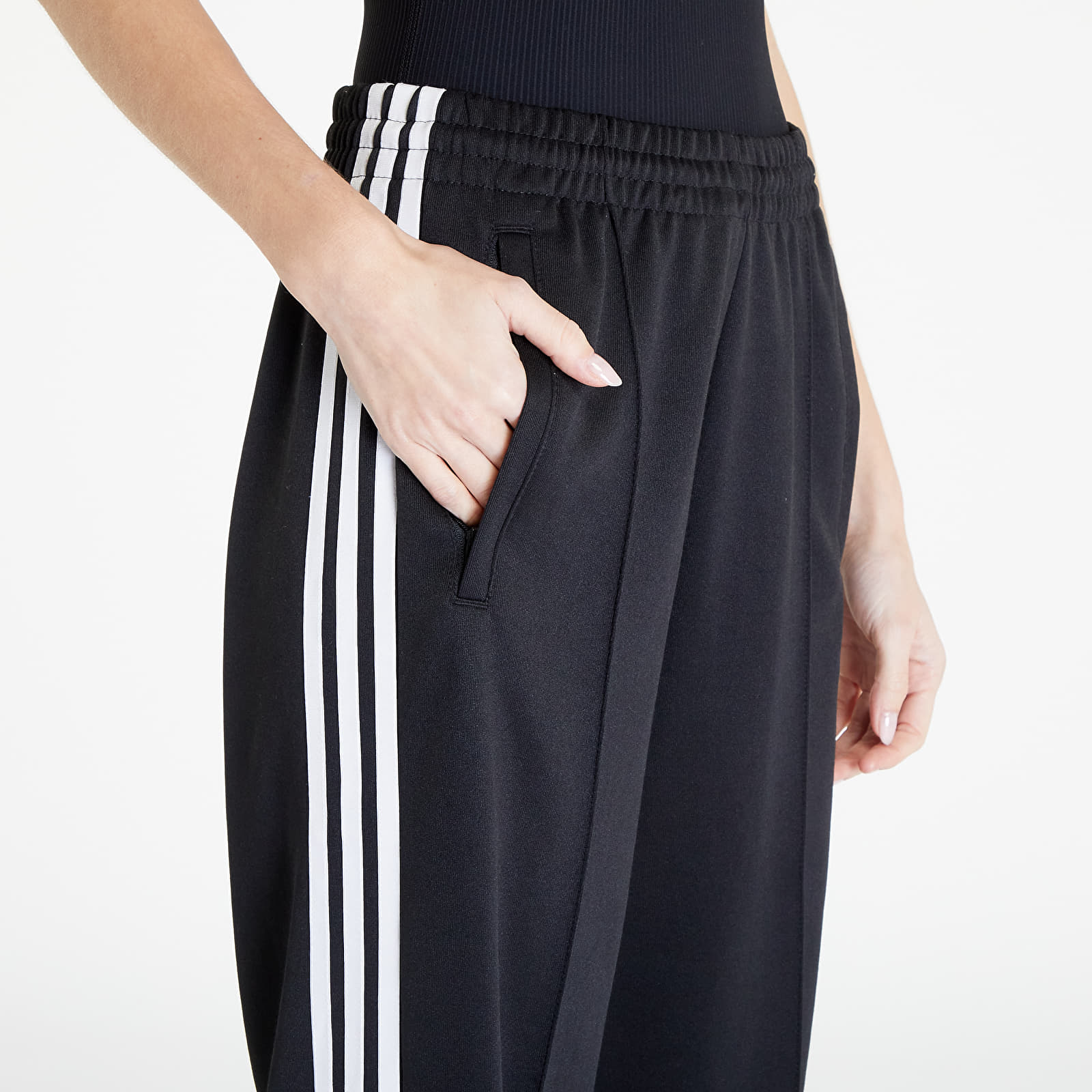 Jeans and trousers adidas Sst Track Pant Loose Black/ White