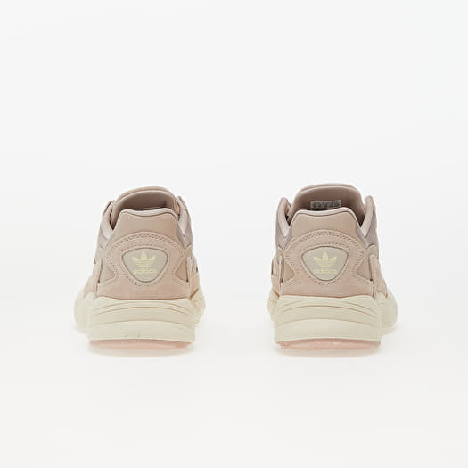 Women's originals falcon suede casual sneakers on sale