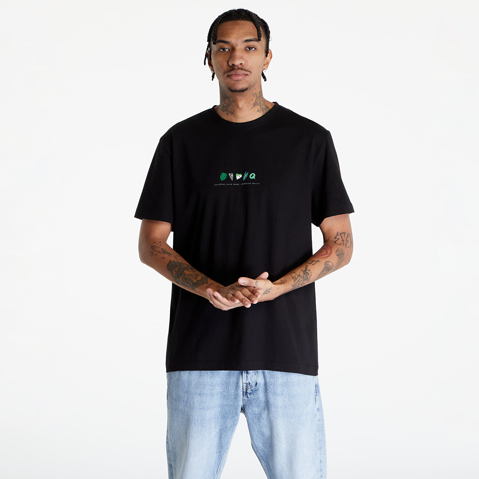 T-Shirts Queens Rostliny Jsou Moje Oblíbená Barva T-Shirt UNISEX Black
