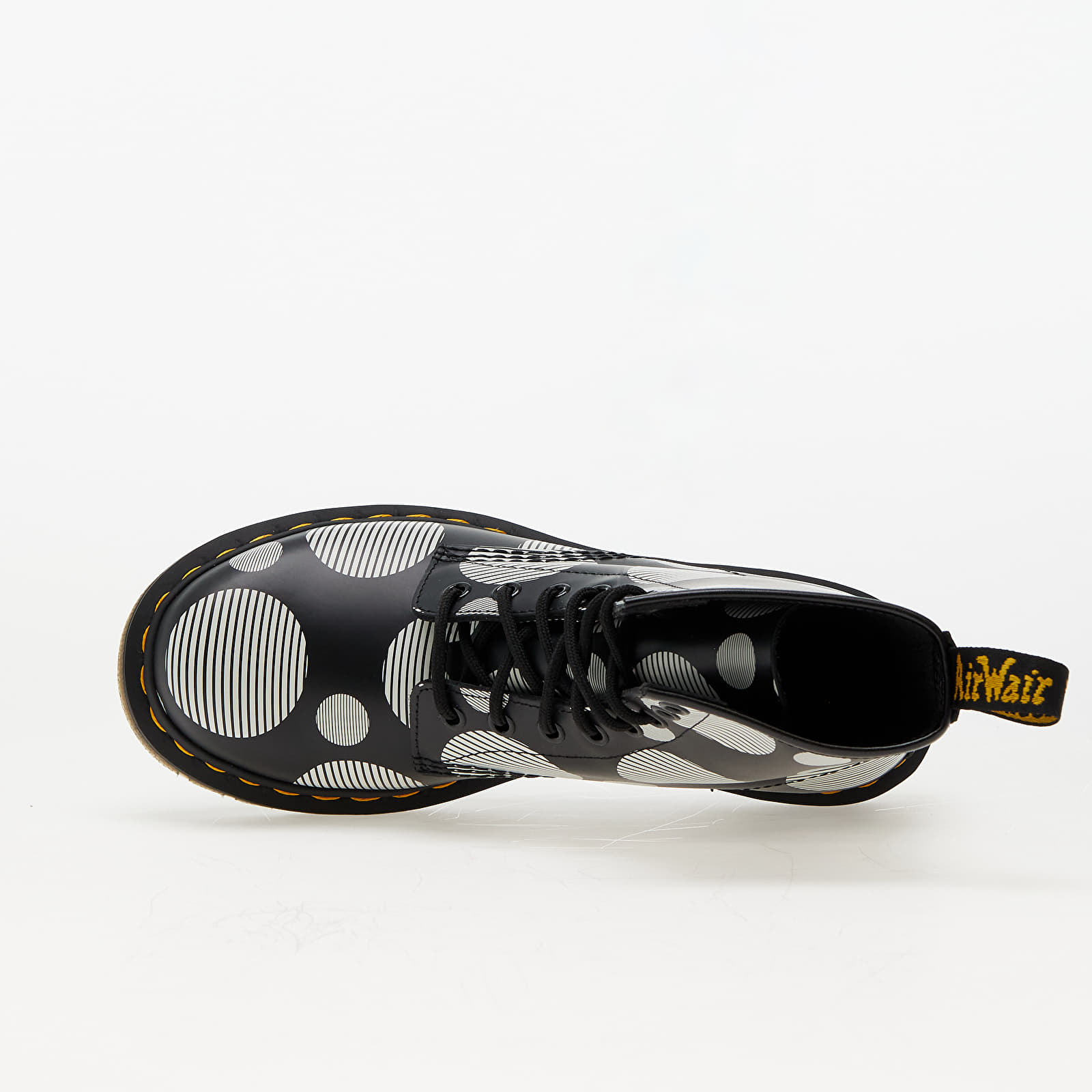 Women s sneakers and shoes Dr. Martens 1460 black white Queens