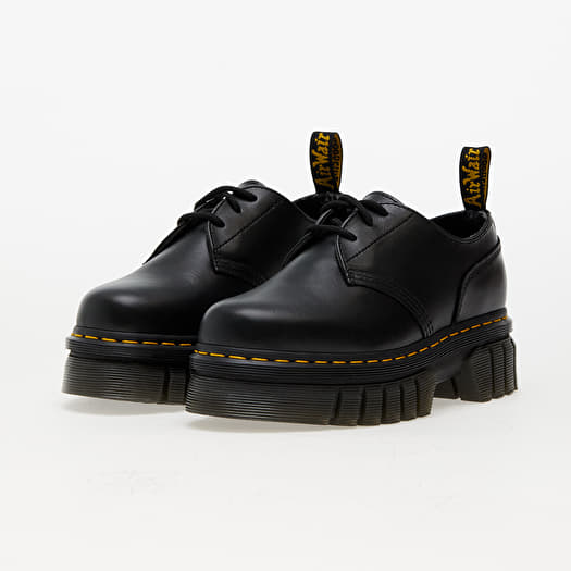 Schoenen van dokter martens outlet