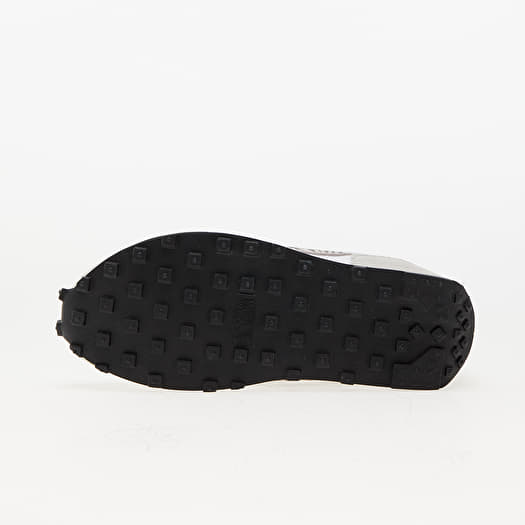 nike sacai sole
