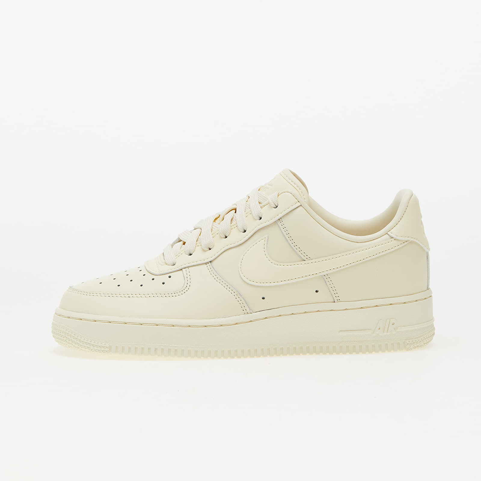 Herensneakers en -schoenen Nike Air Force 1 '07 Fresh Coconut Milk/ Coconut Milk