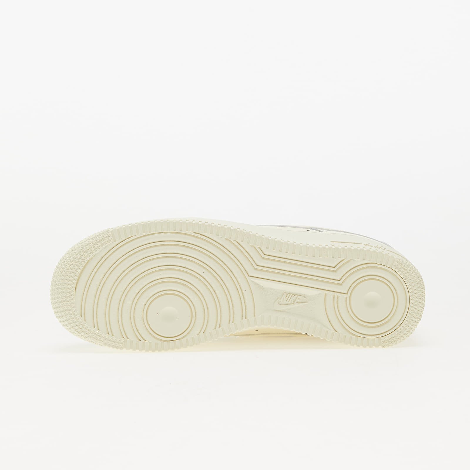 Herensneakers en -schoenen Nike Air Force 1 '07 Fresh Coconut Milk/ Coconut Milk