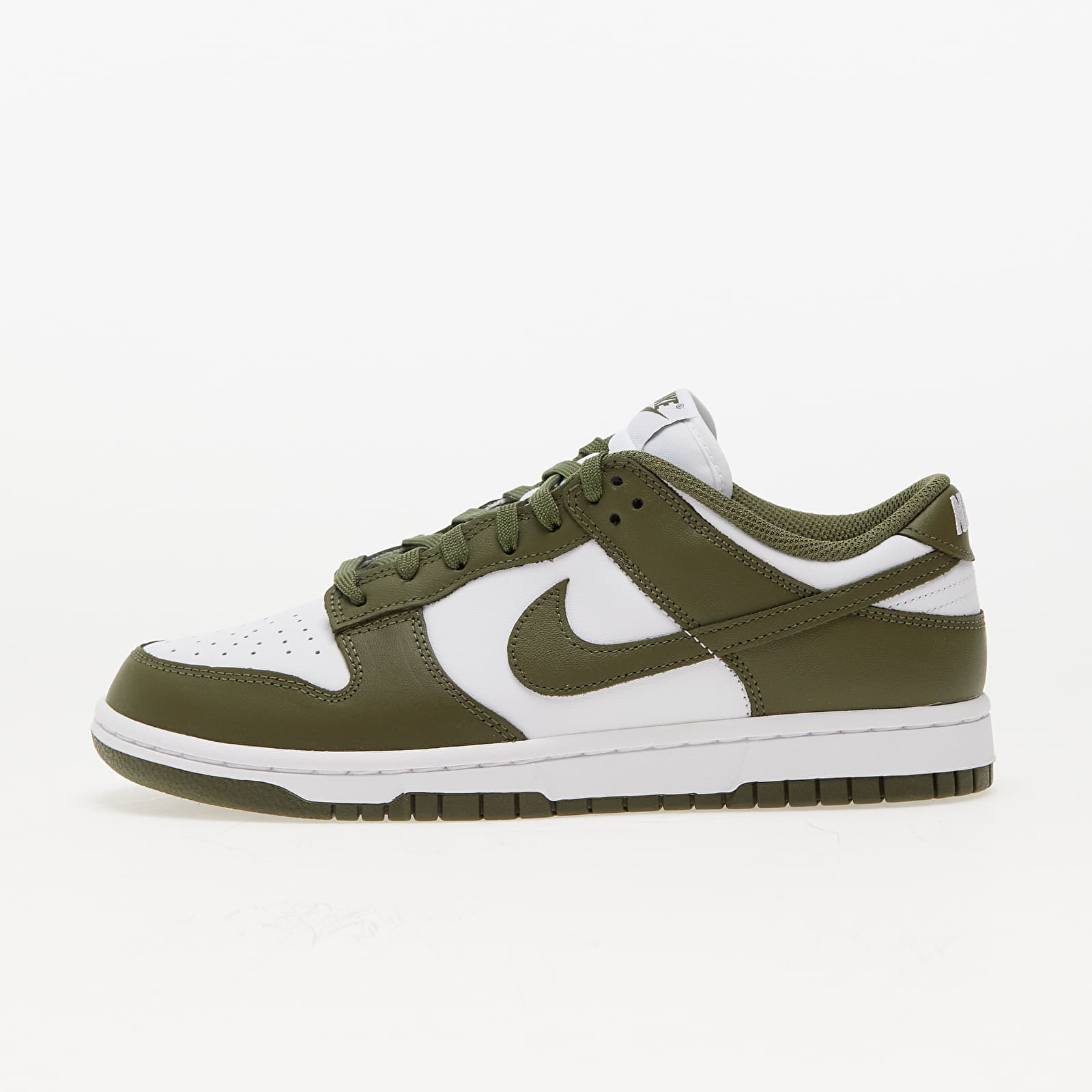Sieviešu kedas un apavi Nike Dunk Low White/ Medium Olive-White