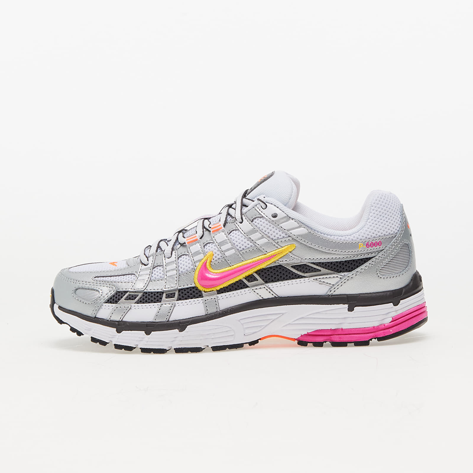Sneakers Nike W P-6000 white / laser fuchsia EUR 36 akciós termékkép 1
