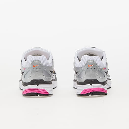 Nike W P 6000