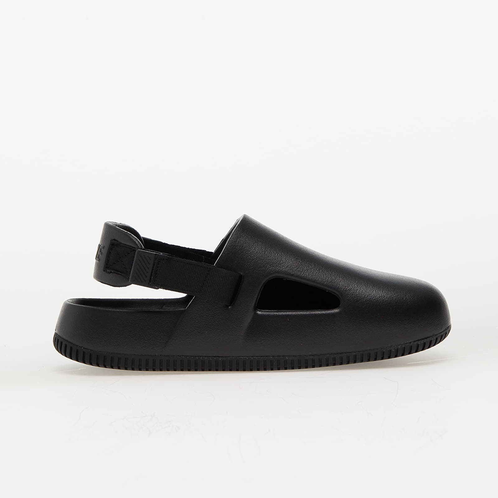 Sneakers og sko til kvinder Nike W Calm Black/ Black