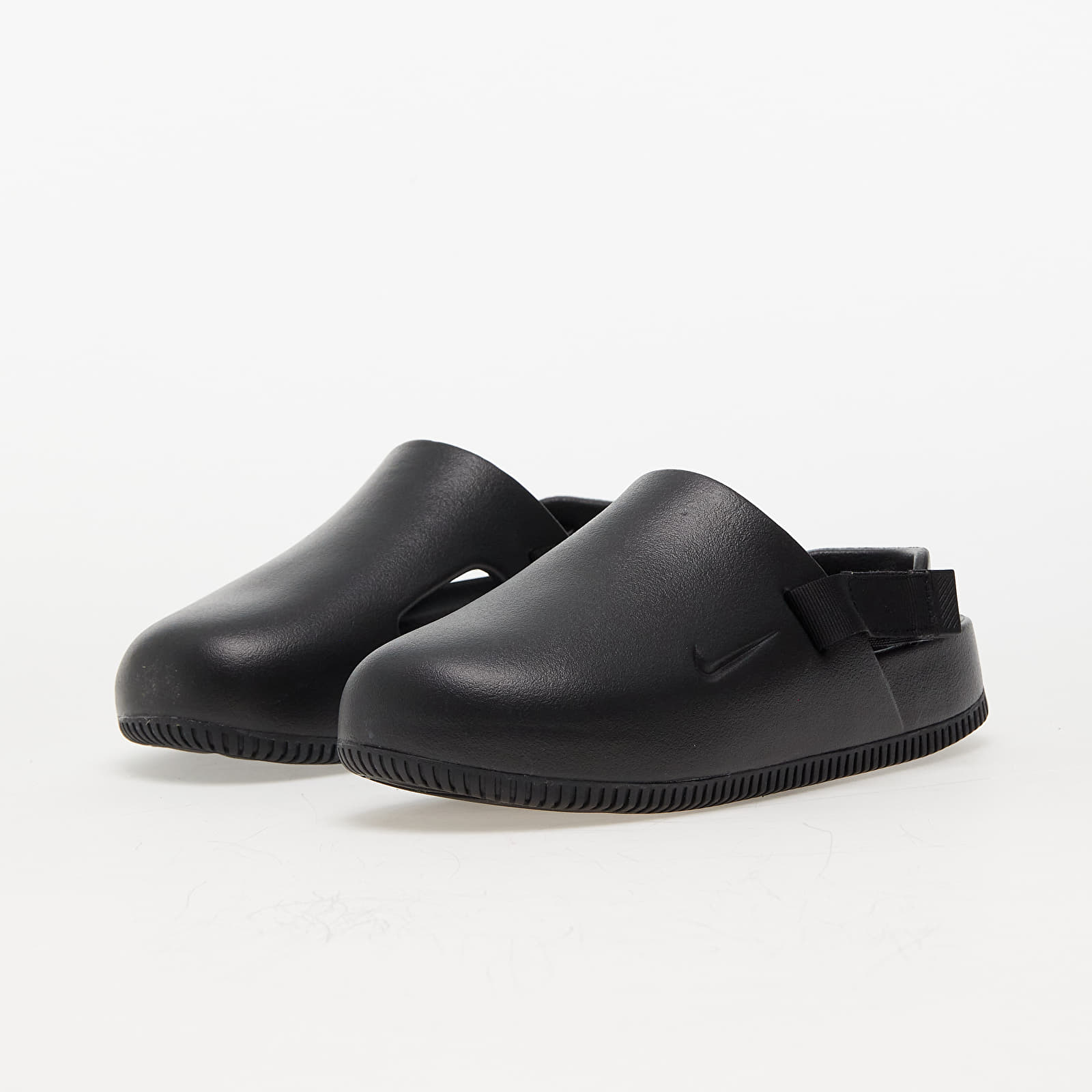 Men's sneakers and shoes Nike Calm Black/ Black