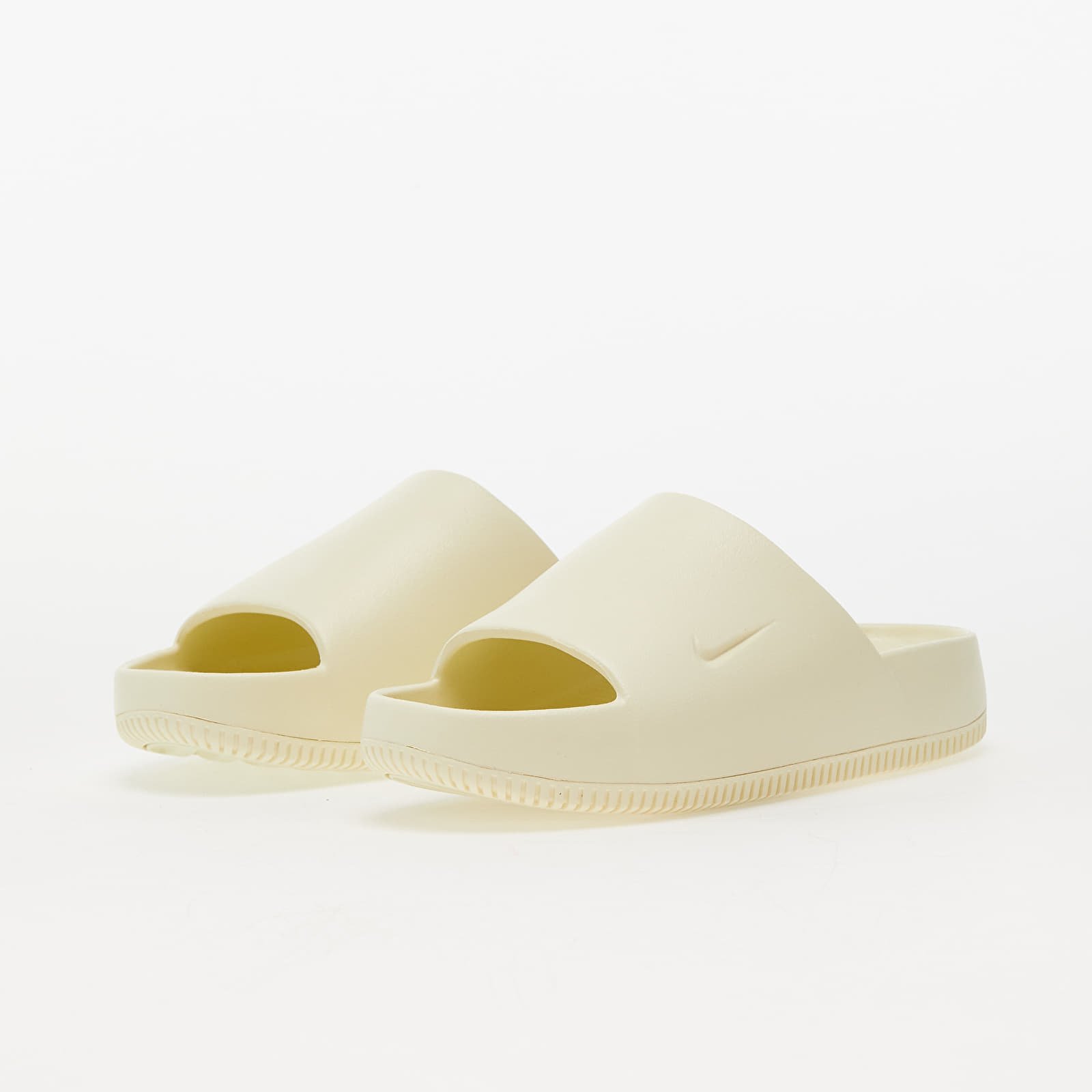 Dámské tenisky a boty Nike W Calm Alabaster/ Alabaster