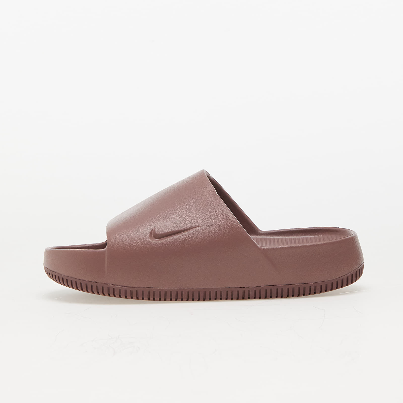 Naisten lenkkarit ja kengät Nike W Calm Smokey Mauve/ Smokey Mauve