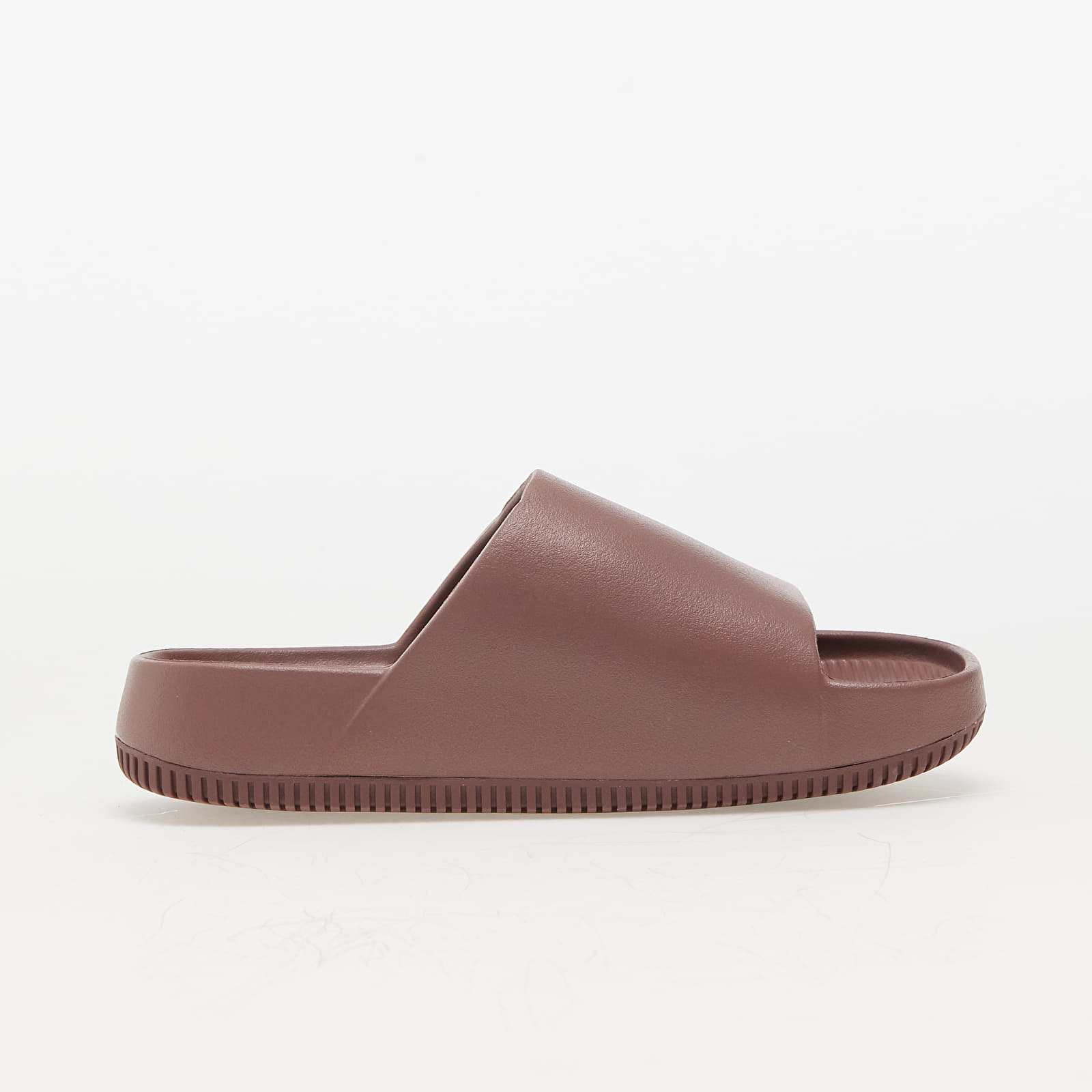 Naisten lenkkarit ja kengät Nike W Calm Smokey Mauve/ Smokey Mauve