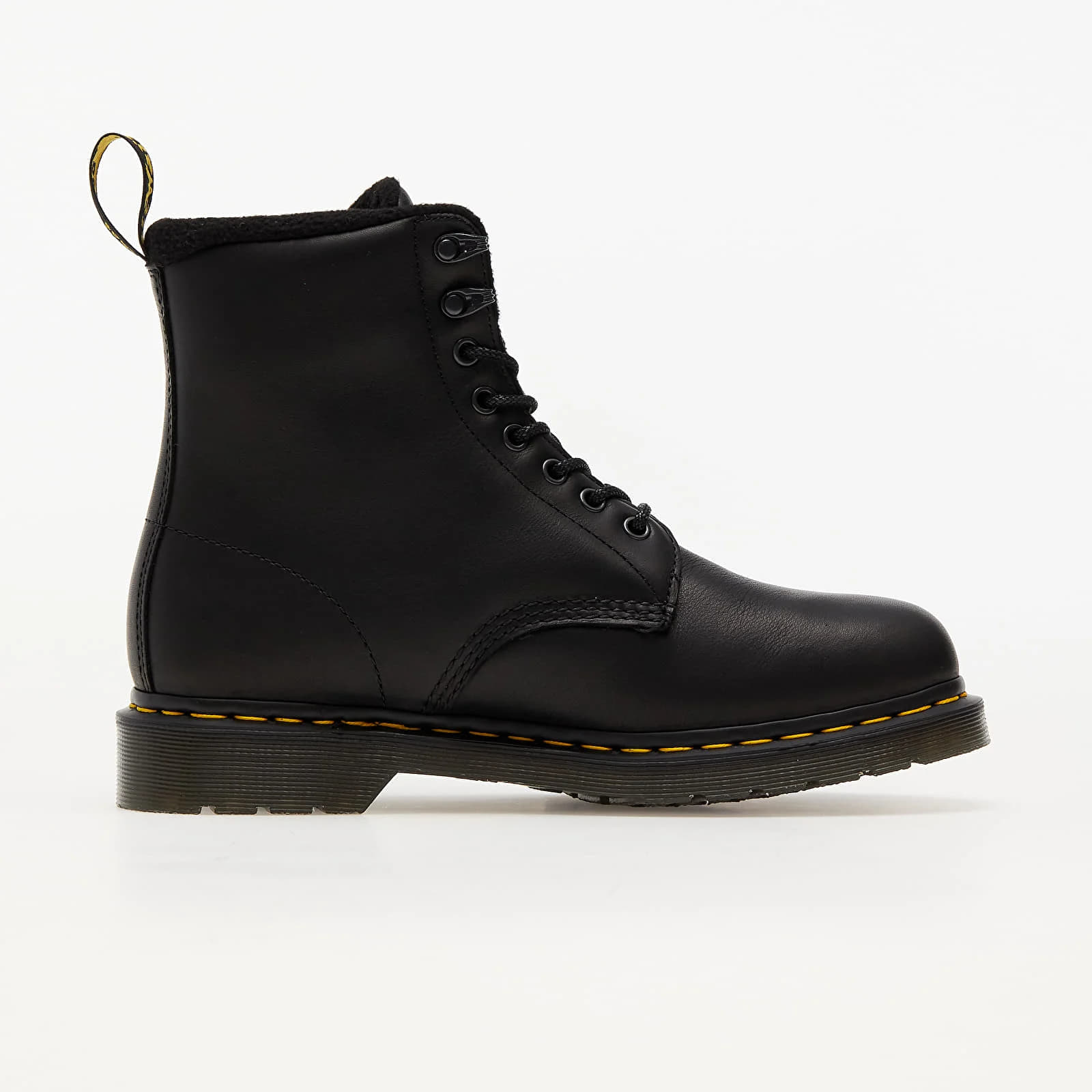 Men's sneakers and shoes Dr. Martens 1460 Pascal 8 Eye Boot Black