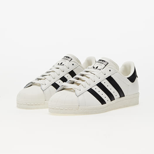 adidas Superstar 82