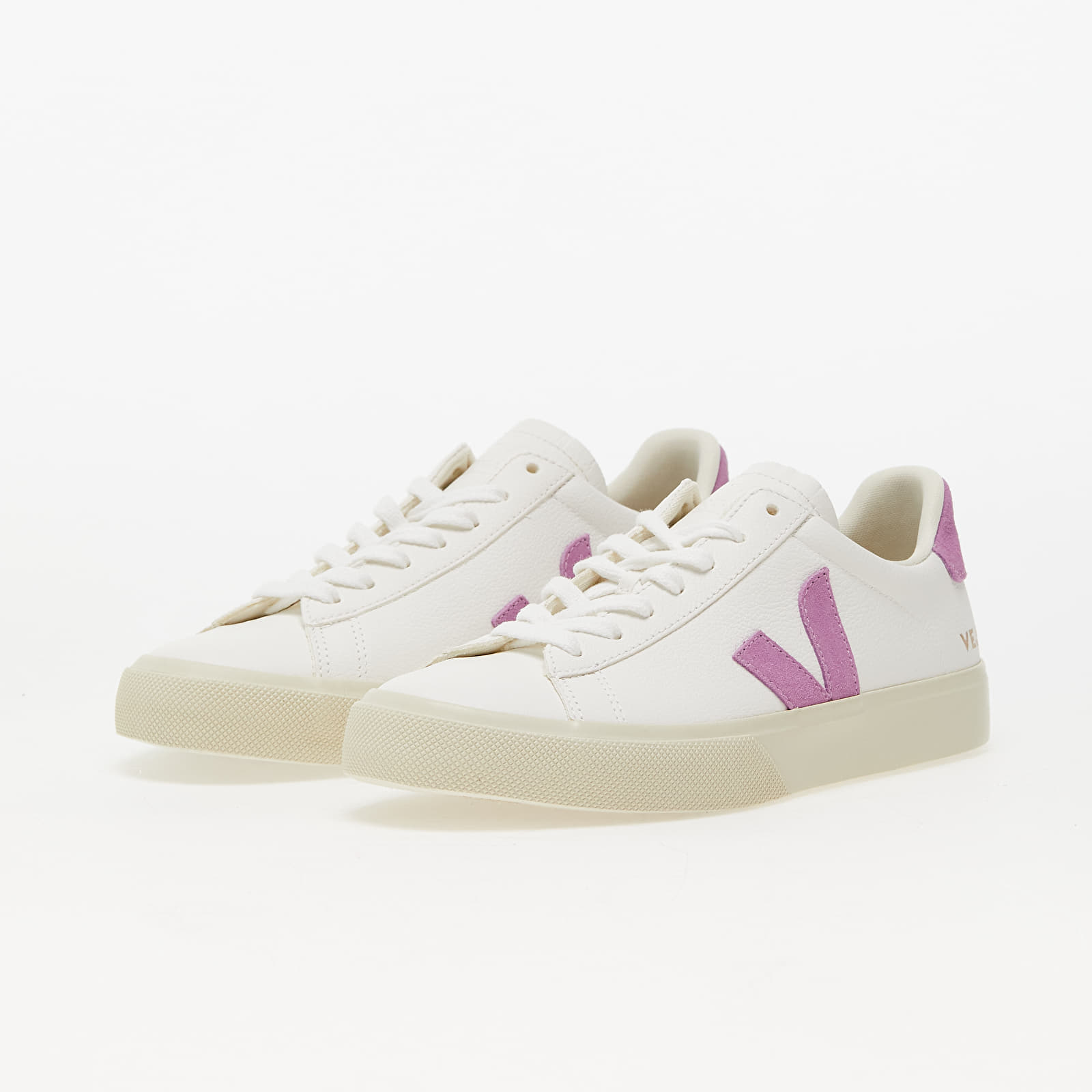 Dámské tenisky a boty Veja W Campo Chromefree Leather White Mulberry
