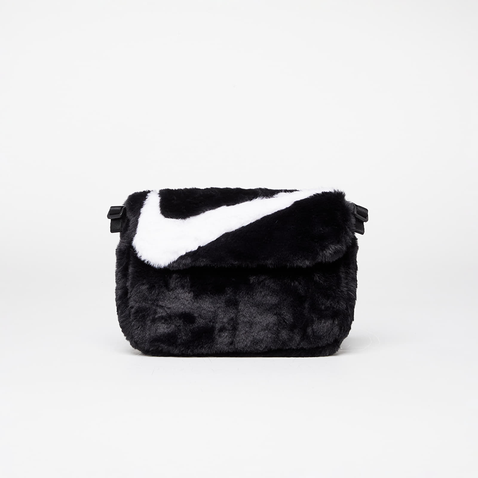 Shoulder bags Nike Sportswear Futura 365 Faux Fur Crossbody Black/ Black/ White