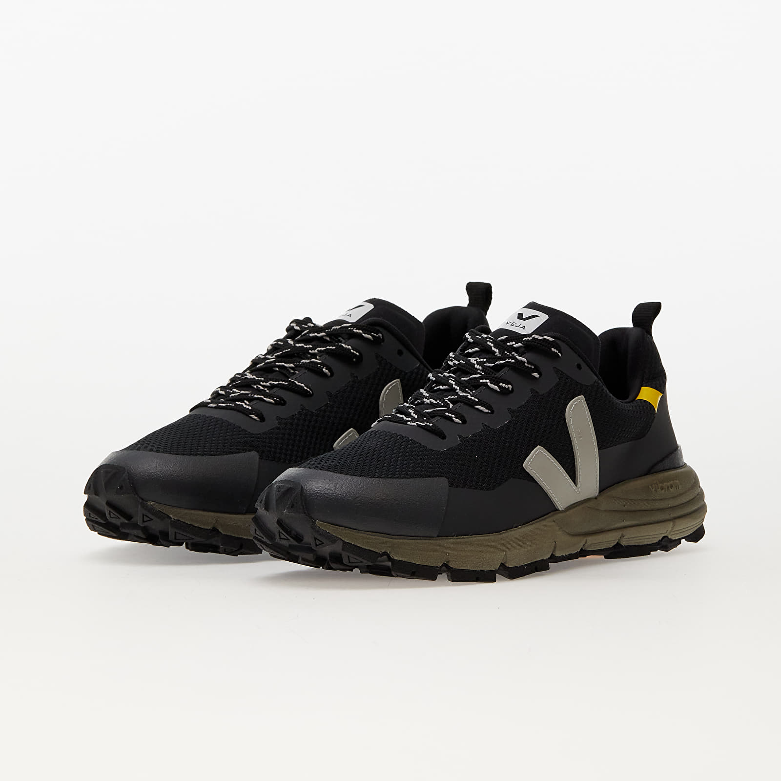 Pánské tenisky a boty Veja Dekkan Black Oxford-Grey Tonic