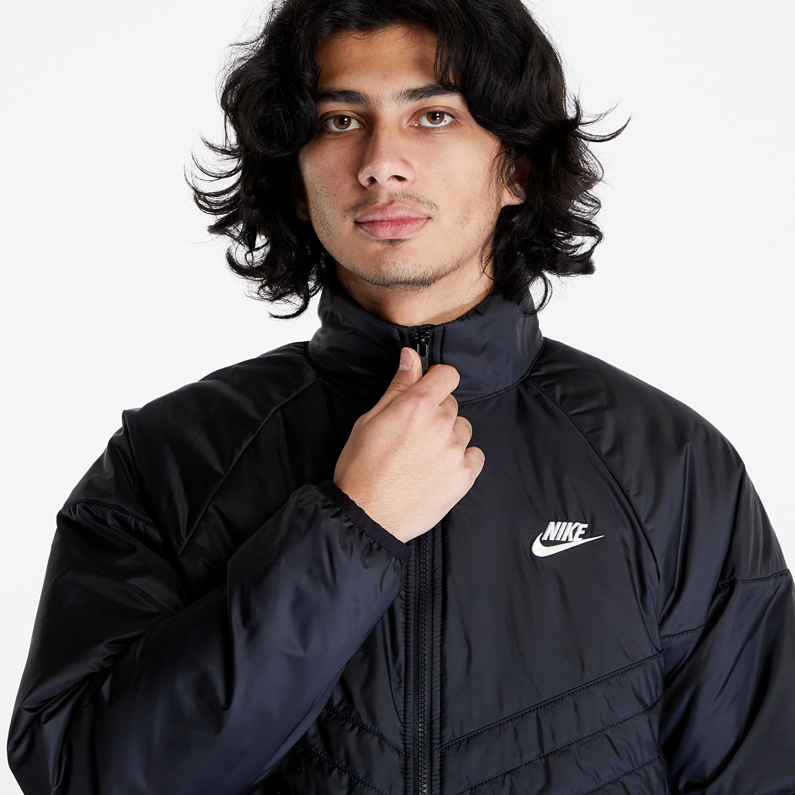 Geacă de vânt Nike Sportswear Windrunner Therma-FIT Water-Resistant Puffer Jacket Black - 1 | YEO