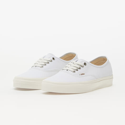 Vans vault sales authentic white
