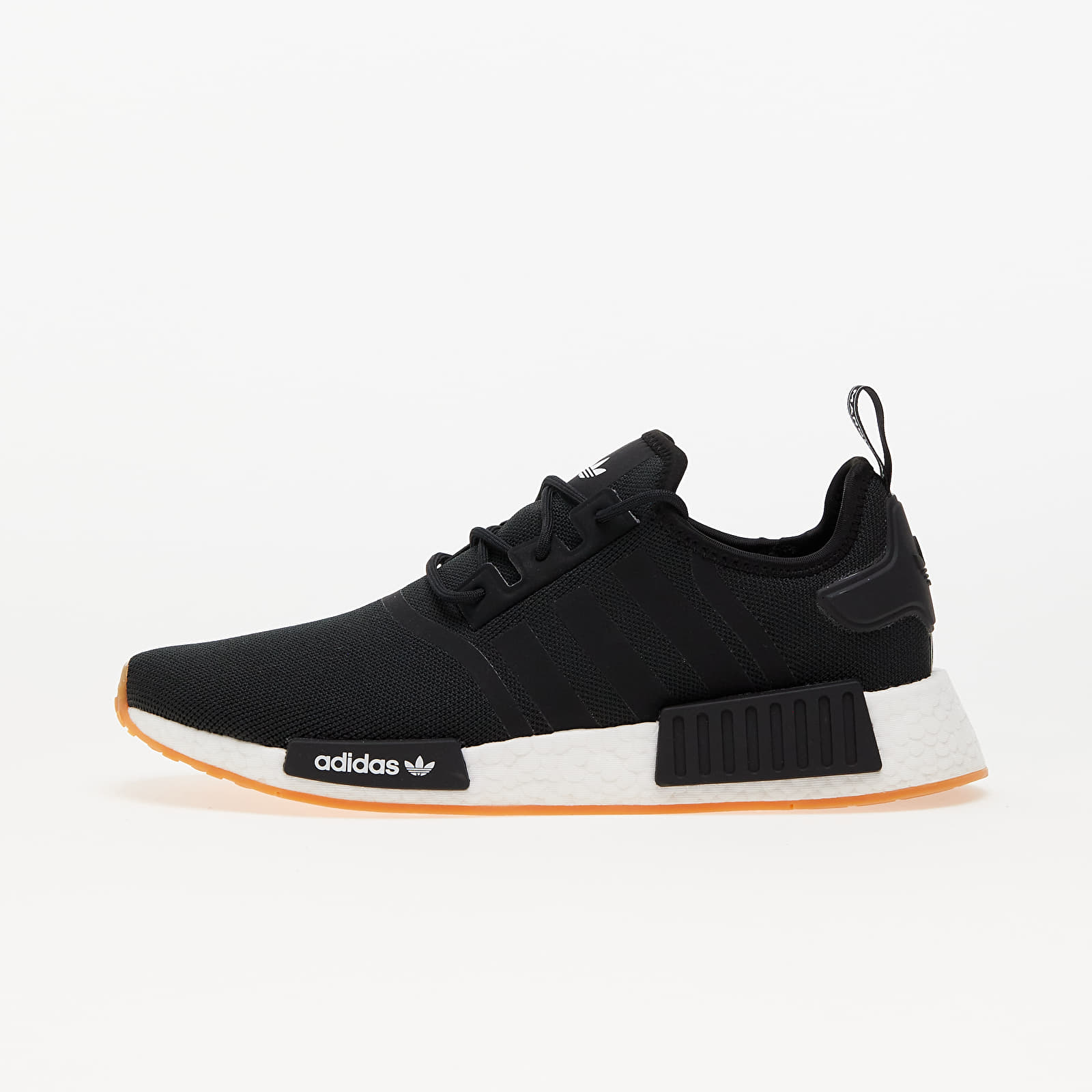 Baskets et chaussures pour hommes adidas NMD_R1 Primeblue Core Black/ Core Black/ Gum